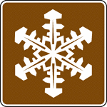 This sign indicates that a winter recreation area is located nearby.