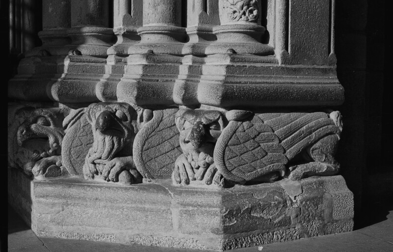 Santiago cathedral, Pórtico da Gloria, pedestal with winged monsters, left side of central doorway