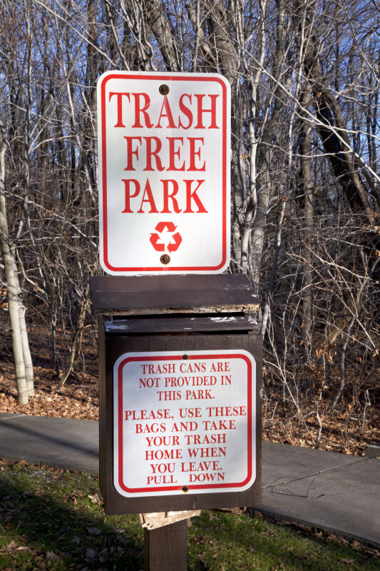 A Trash Free Park Sign