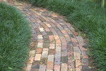 Curved Brick Walkway at the Kanapaha Botanical Gardens