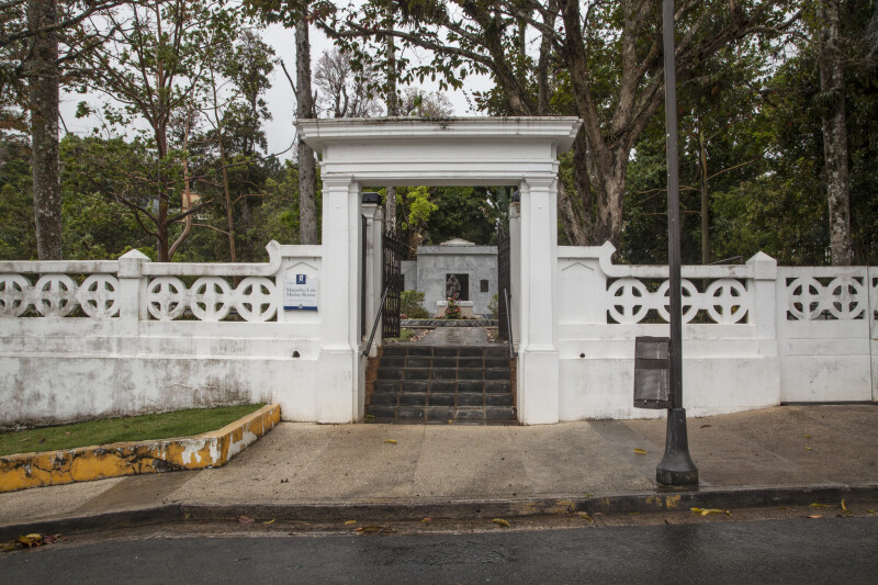 Luis Muñoz Rivera Cemetery as Seen from the Street