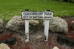 Oceanfront Park Sign