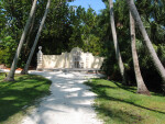 Path and Fountain