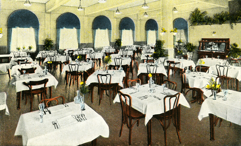 The Dining Room at the Hillsboro Hotel