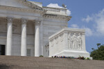 Tomb of the Unknowns and Memorial Amphitheater